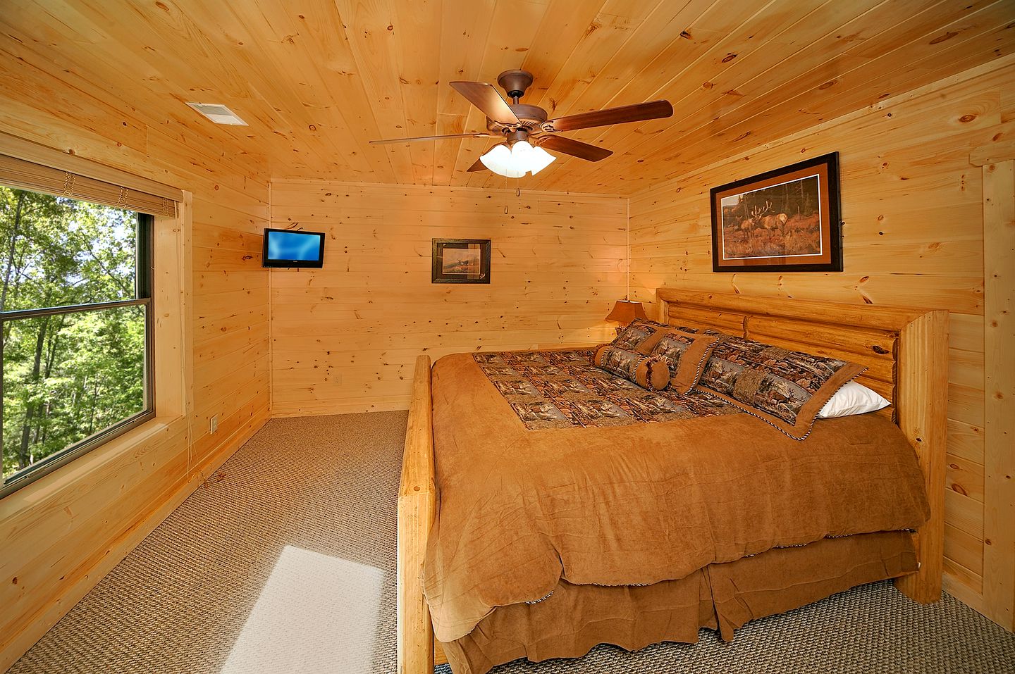 Luxurious Cabin Rental for a Family Getaway in the Smoky Mountains, TN