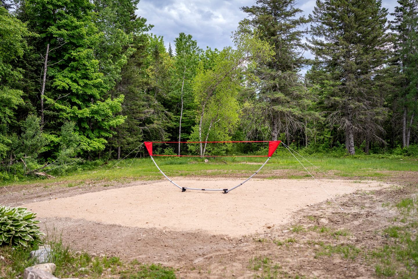 Luminous Rustic Cabin with Sauna and Hot-Tub in Notre Dame de la Merci, Quebec