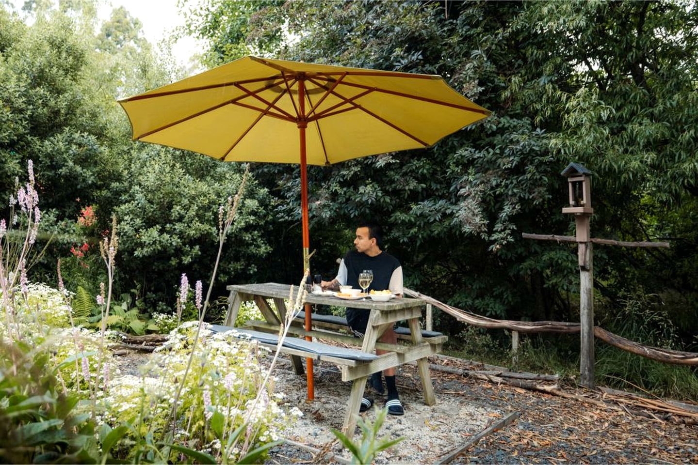 Luminous Serene Tiny House with Hot-Tub and Beautiful Wildlife in Owaka, South Island