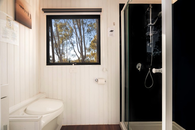 Tiny Houses (Australia, Howes Creek, Victoria)