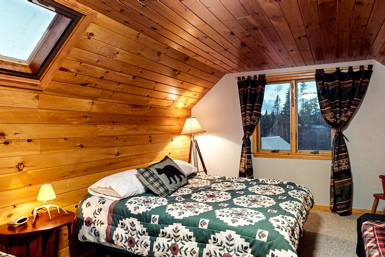 Cabins (United States of America, Lily Bay Township, Maine)
