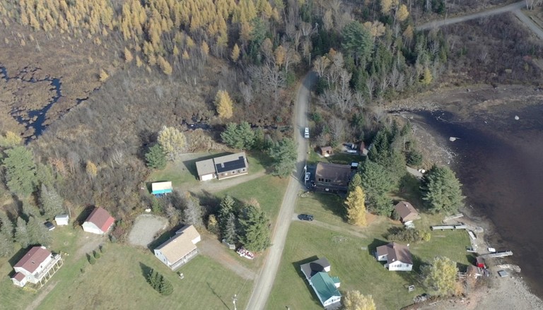 Cabins (United States of America, Lily Bay Township, Maine)