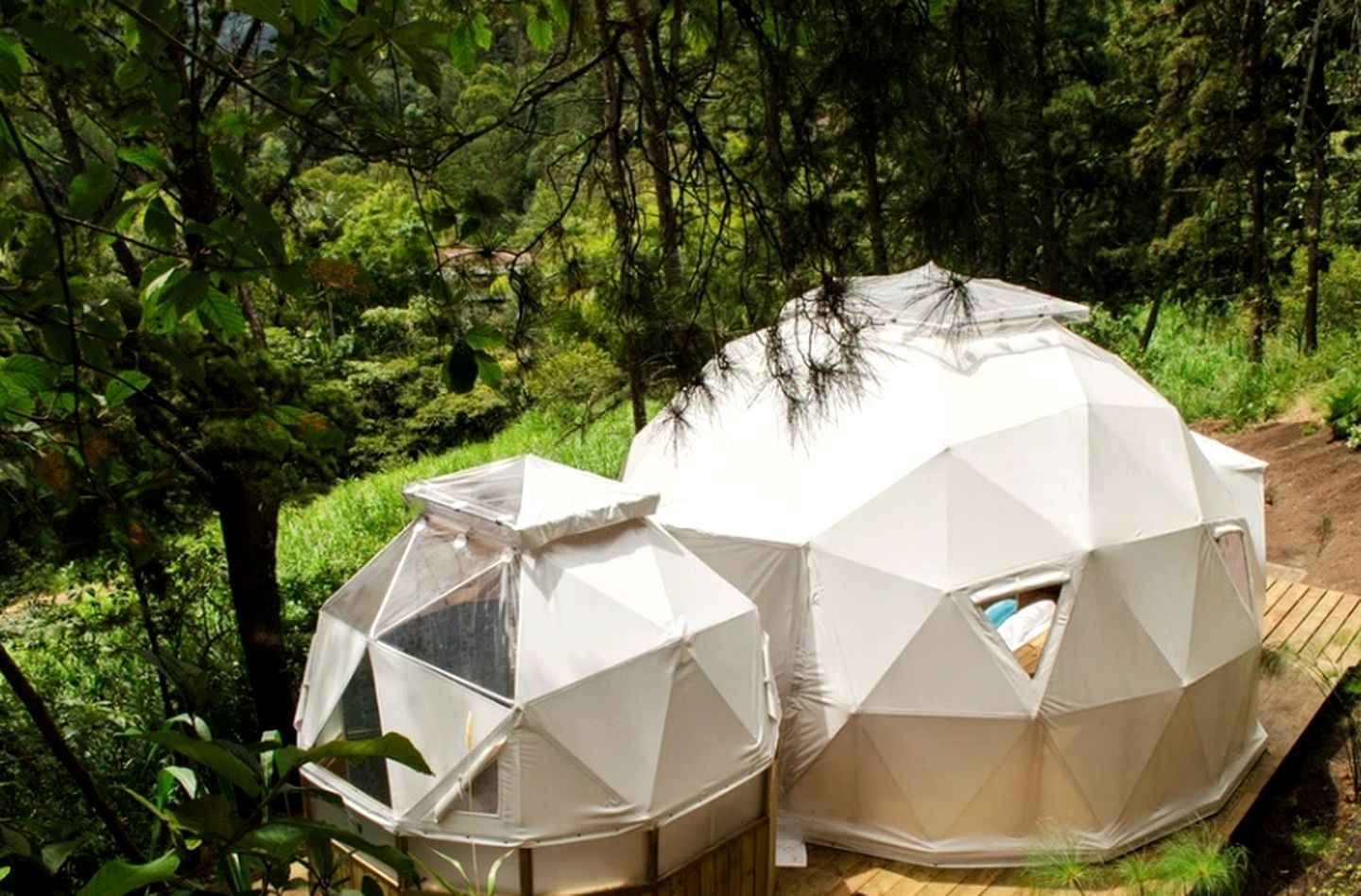 Romantic Glamping Dome with Breakfast near Bogota, Colombia