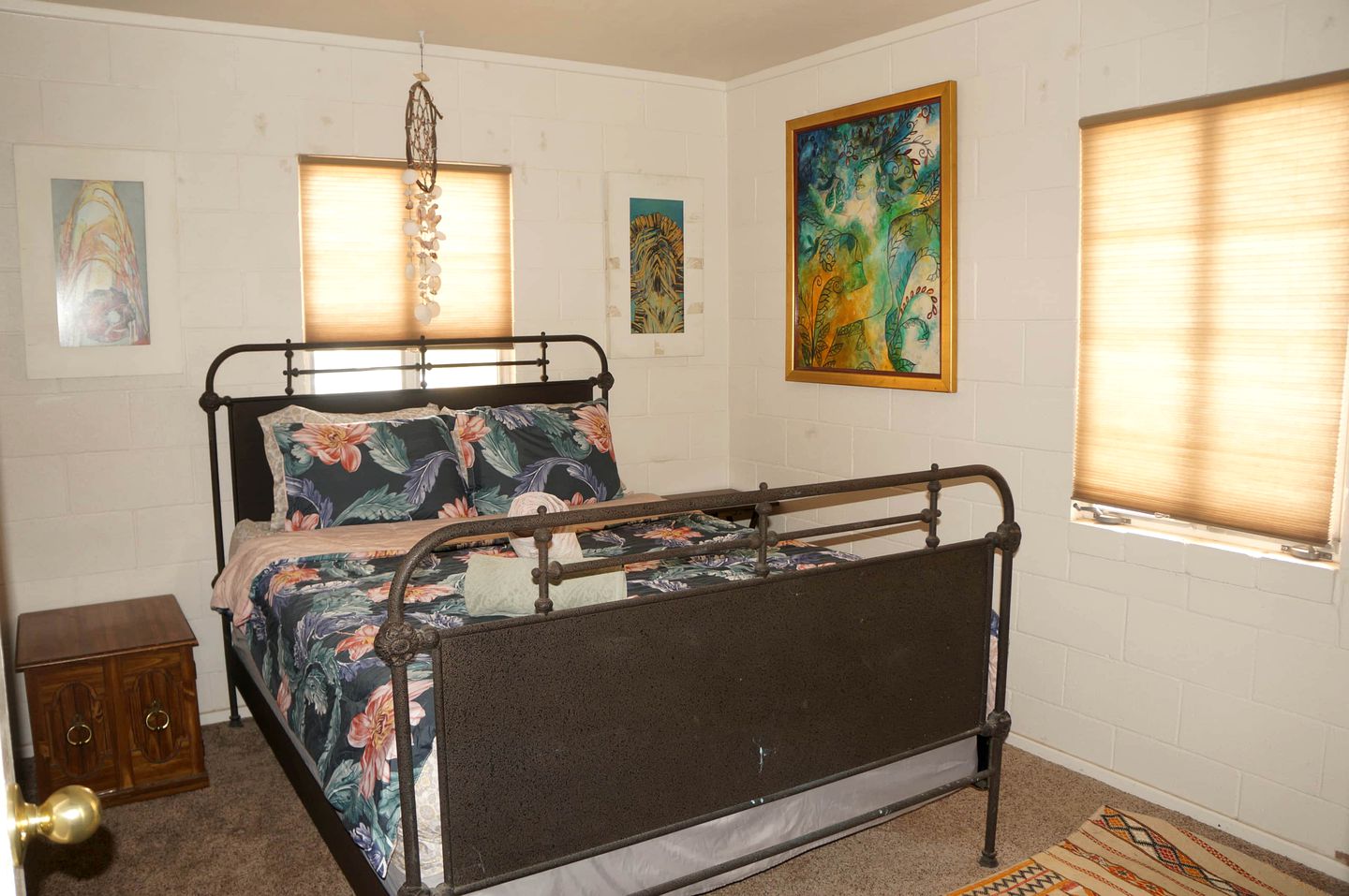 Desert Dreams with Your Furry Friend: Pet-Friendly Rental Under the Stars