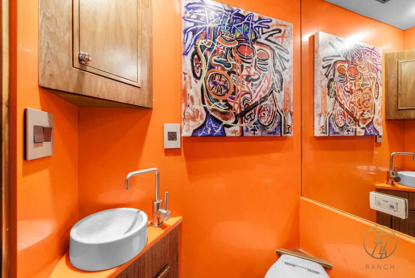 Lush Secluded Villa Oasis near Lake Walter E. Long in Texas