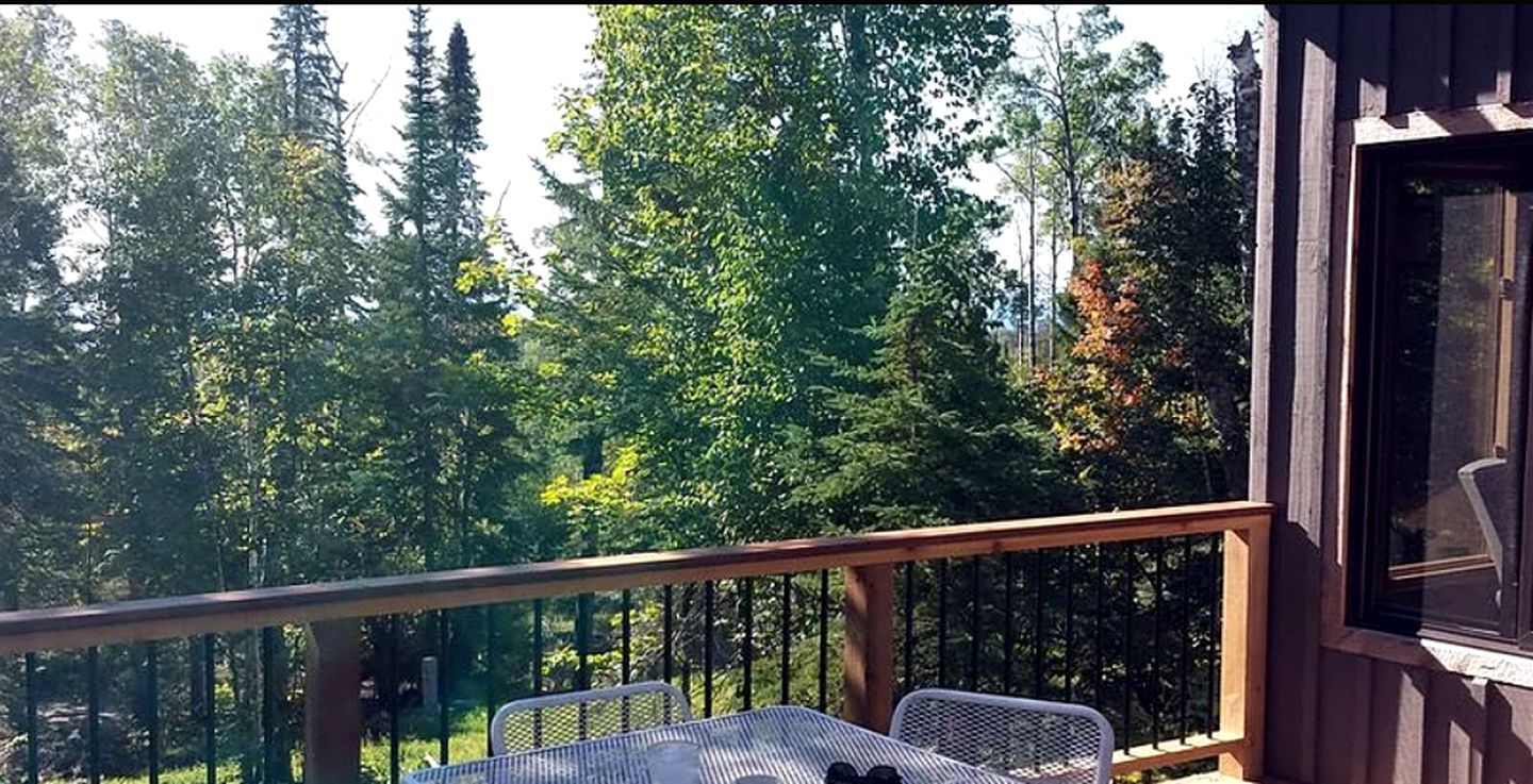 Rustic Cabin Rental with Views of Lake Superior in Minnesota
