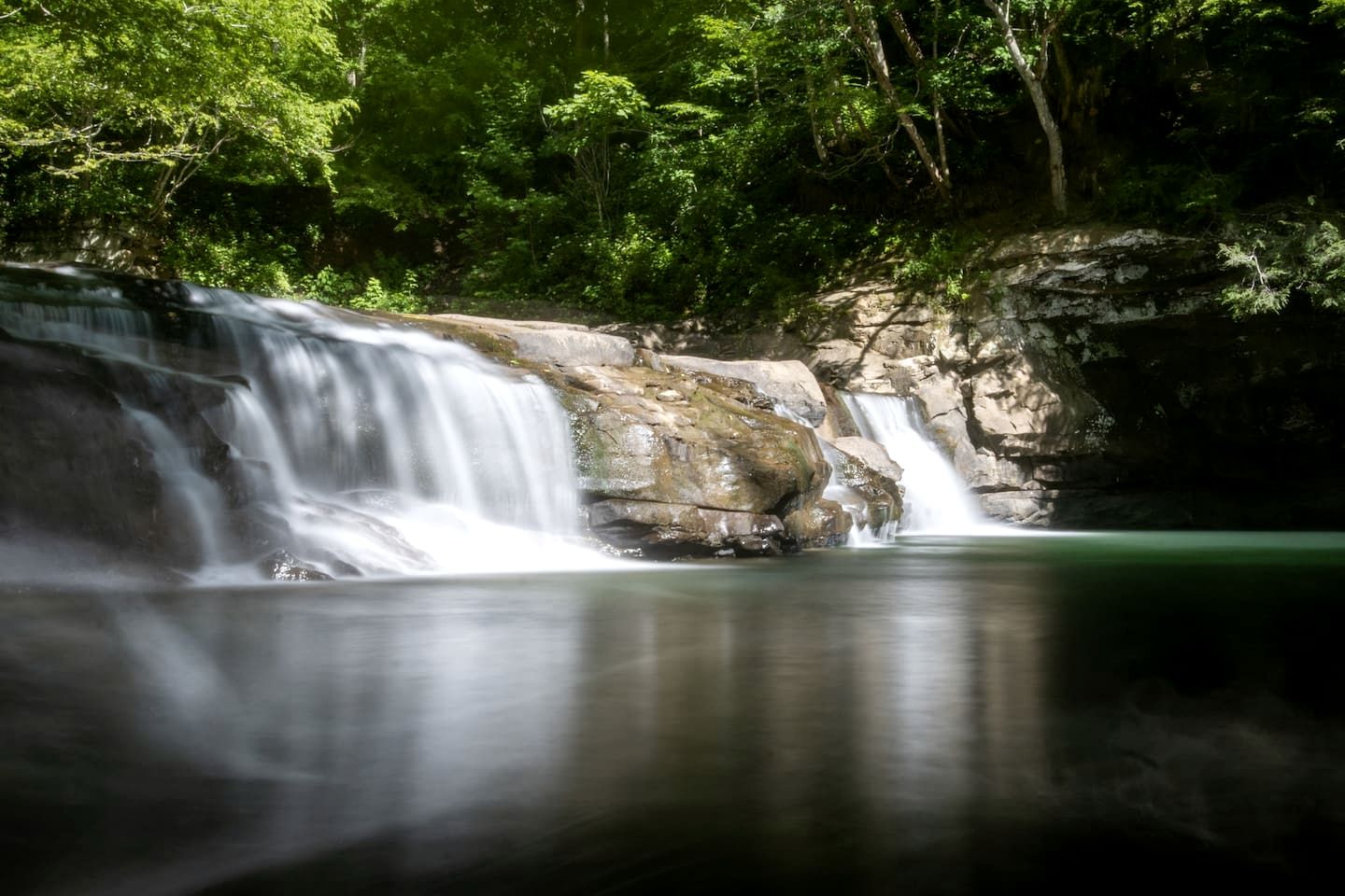 Cute Cozy Cottage by the Pipestream Creek and Close to Pipestream State Park in West Virginia