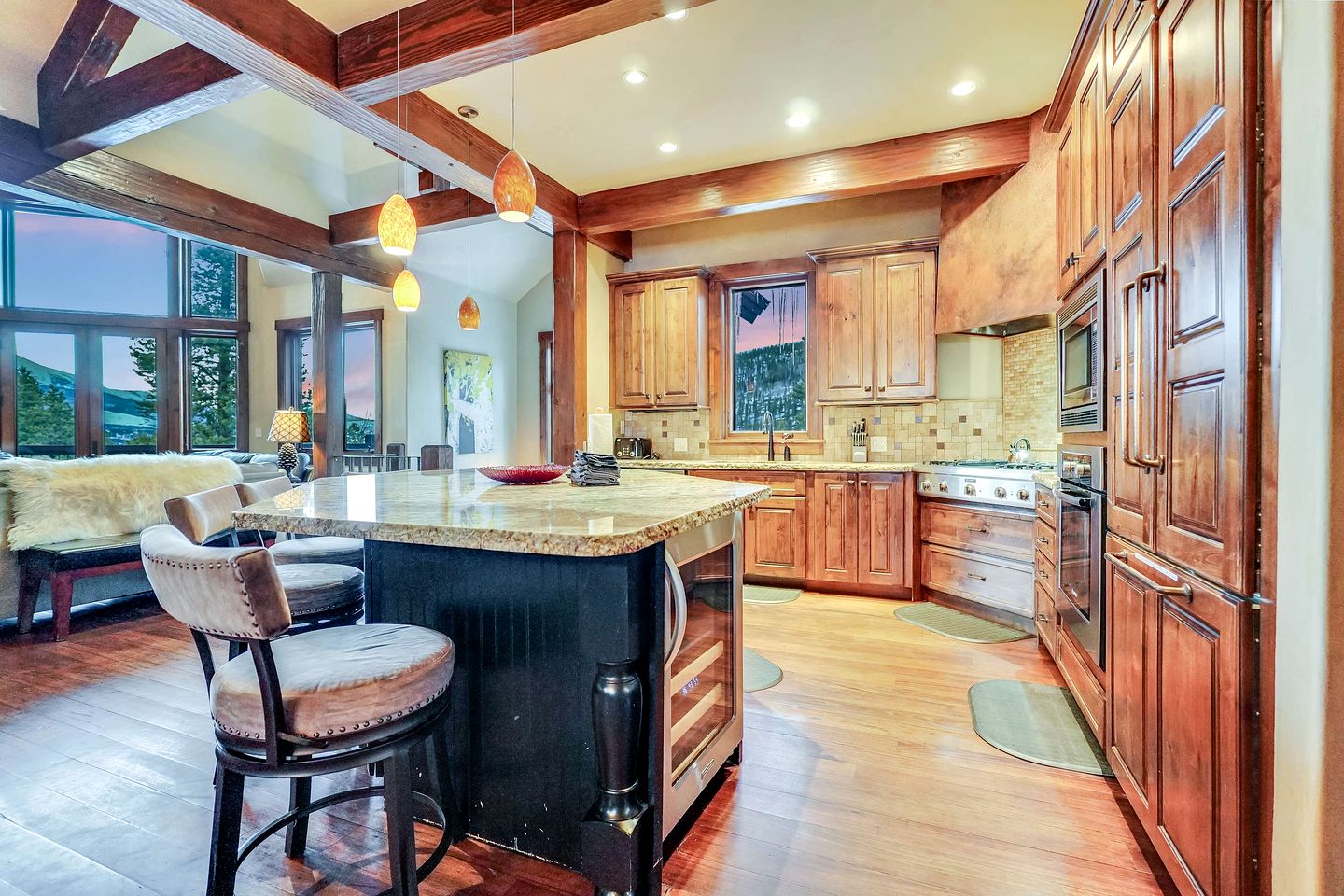 Luxurious Cabin with Game Room and Hot Tub in the Heart of the Rockies in Breckenridge, Colorado