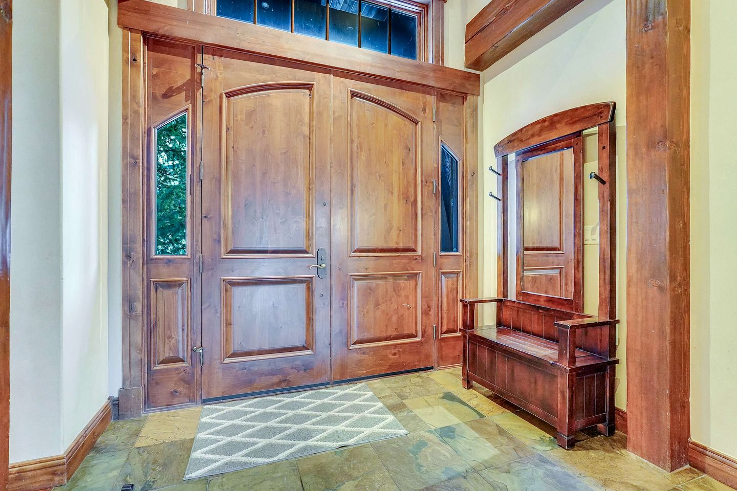 Luxurious Cabin with Game Room and Hot Tub in the Heart of the Rockies in Breckenridge, Colorado