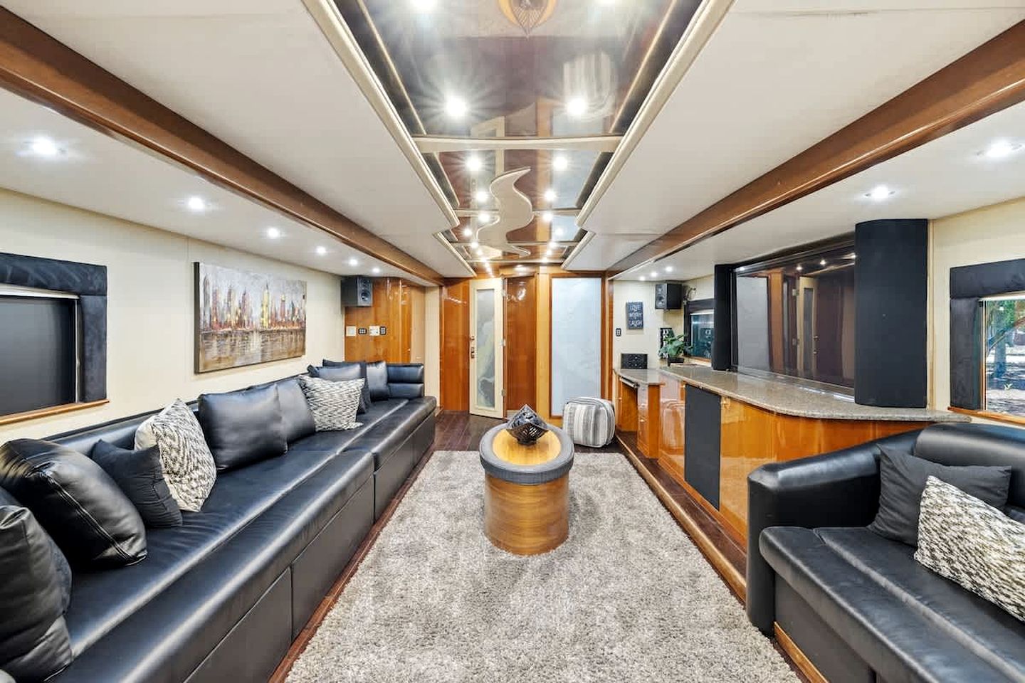 Opulent Luxury Villa Haven near Lake Walter E. Long in Texas