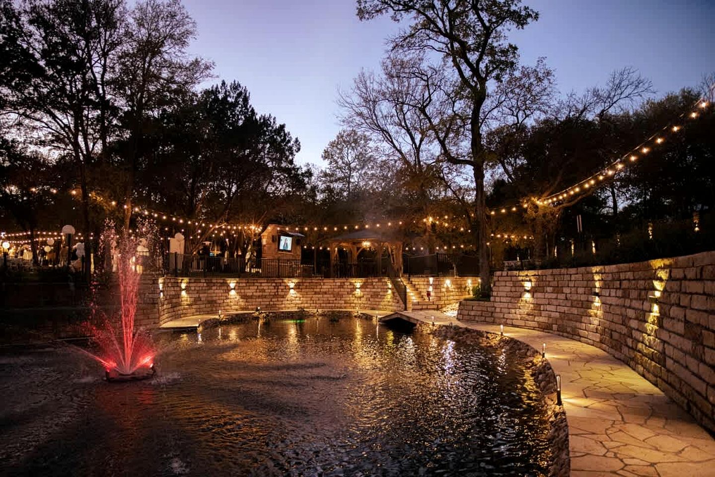 Opulent Luxury Villa Haven near Lake Walter E. Long in Texas