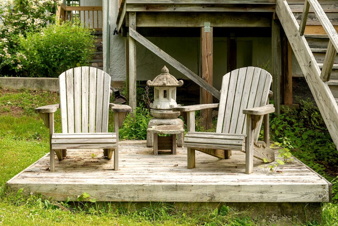 Charming Spanish Courtyard Retreat with Garden & Porch Views in Margaretville, New York