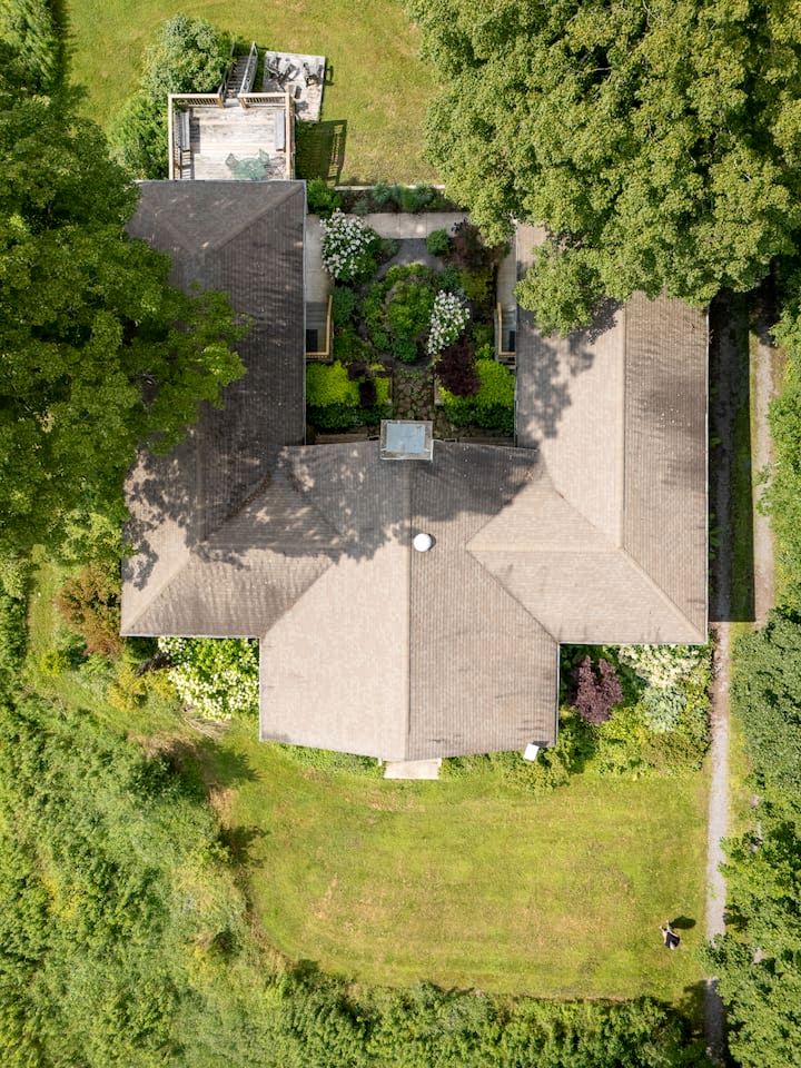 Charming Spanish Courtyard Retreat with Garden & Porch Views in Margaretville, New York