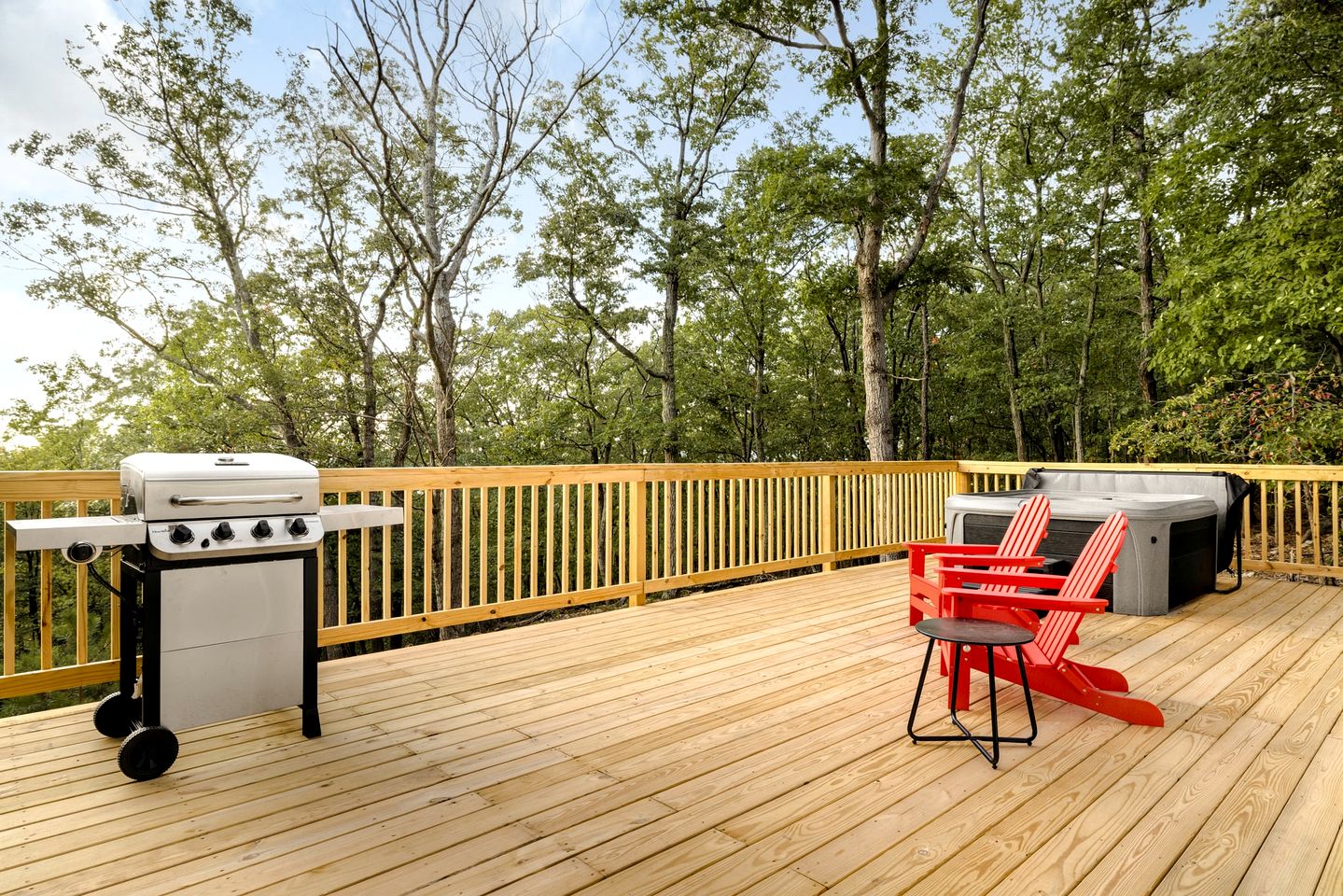 Stunning Dome with Barbecue and Hot-tub in Capon Bridge, West Virginia