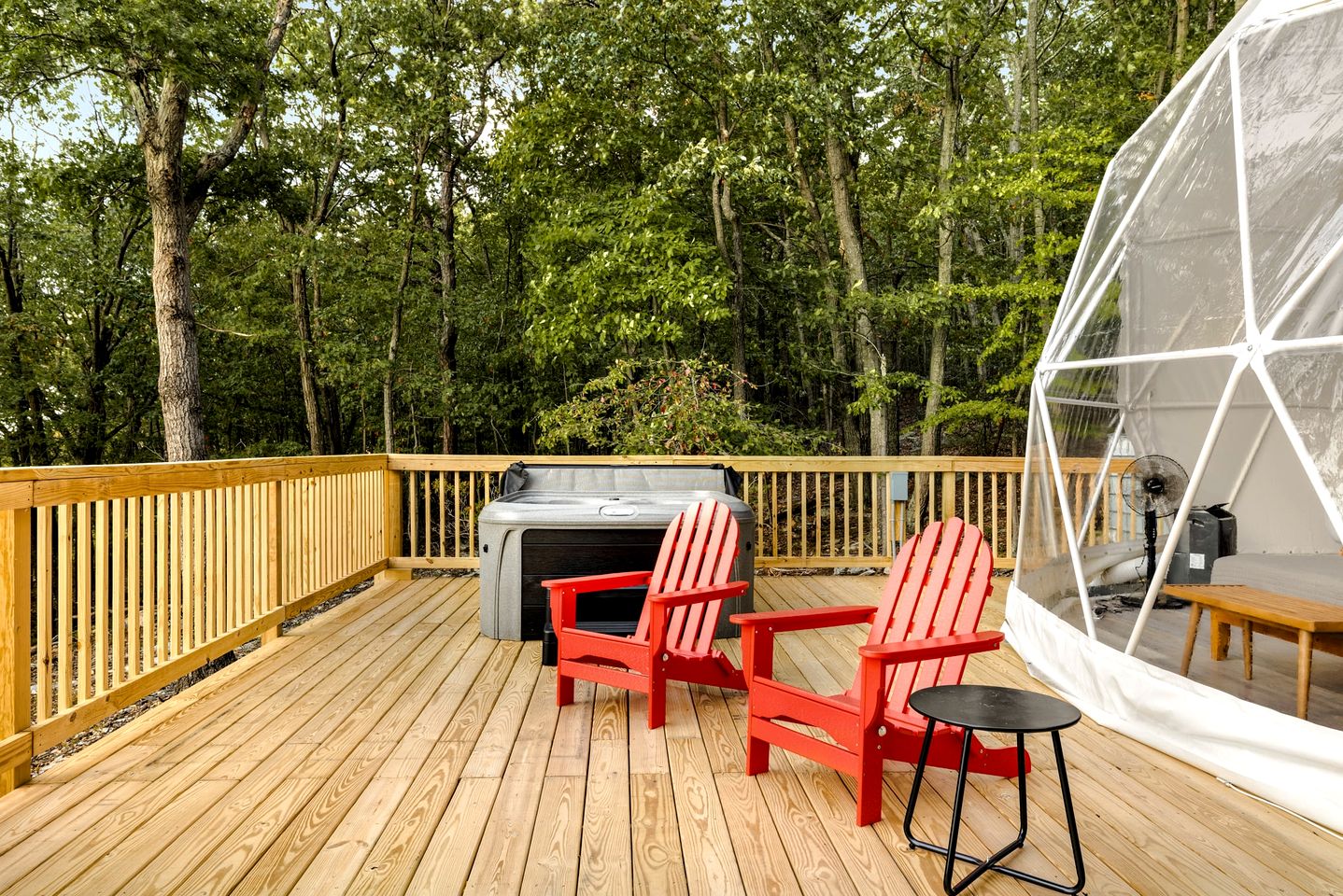 Stunning Dome with Barbecue and Hot-tub in Capon Bridge, West Virginia