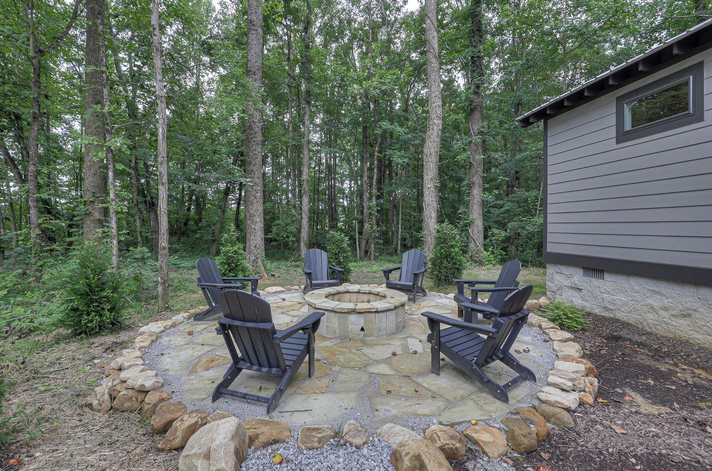 Cute Cottage Settled Between Trees in Monteagle, Tennessee