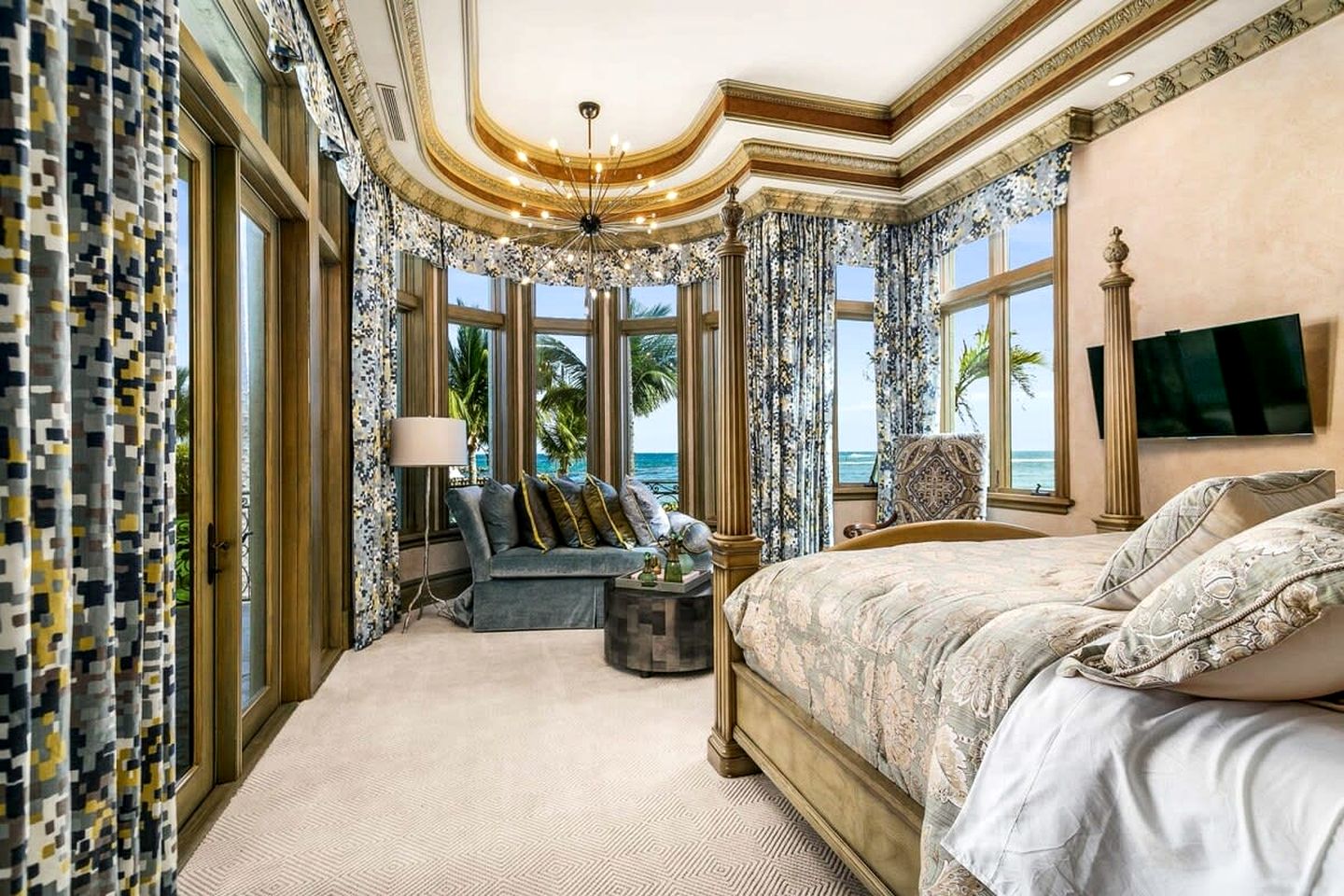 Incredible Luxurious Mansion with Amazing Amenities and Stunning Sea Views in Pompano Beach, Florida