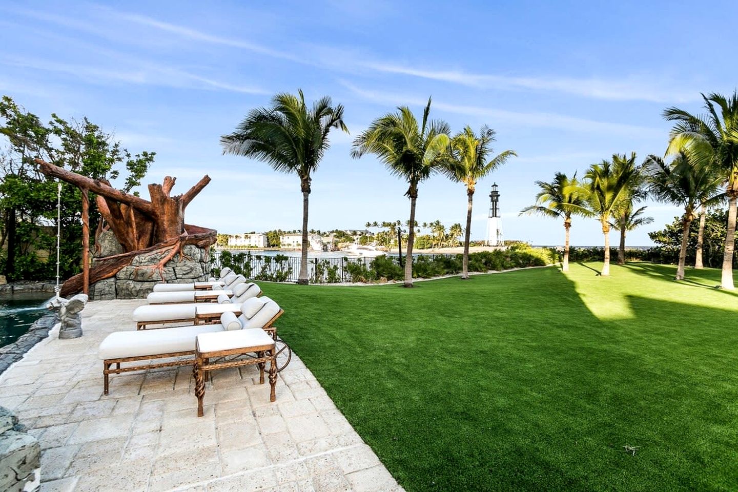 Incredible Luxurious Mansion with Amazing Amenities and Stunning Sea Views in Pompano Beach, Florida