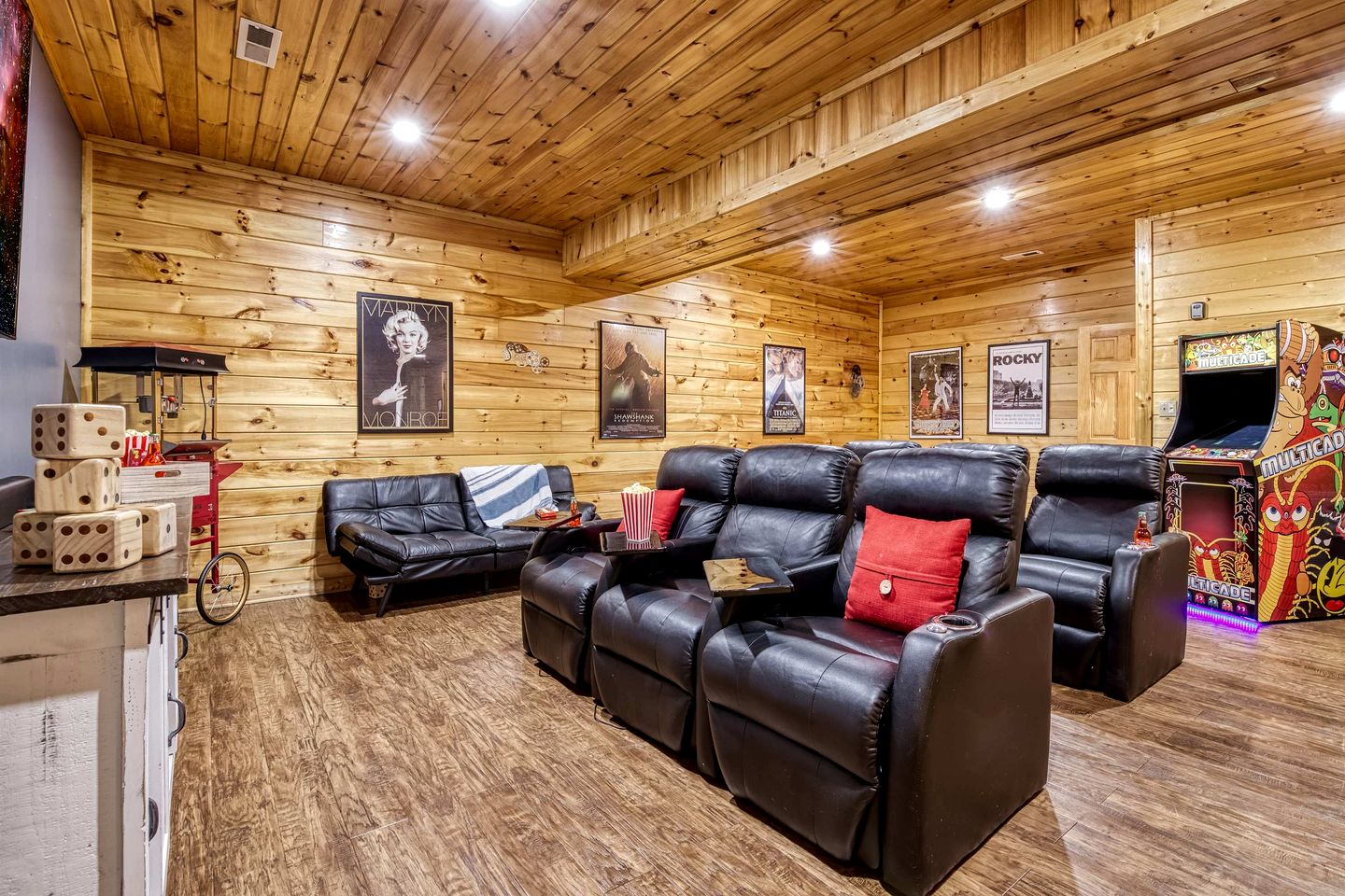 Luxurious 5-Bedroom Cabin with Hot Tub, Theater, Pool Table & Mountain Views near Great Smoky Mountains