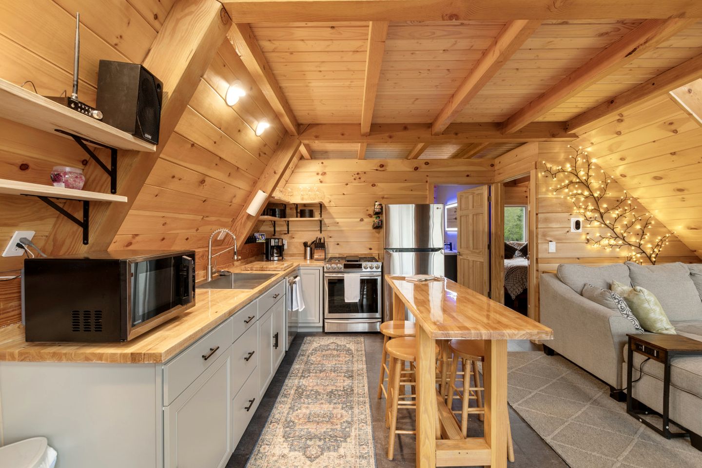 Luxurious A-Frame Cabin Nestled Among Spectacular Nature in New Hampshire