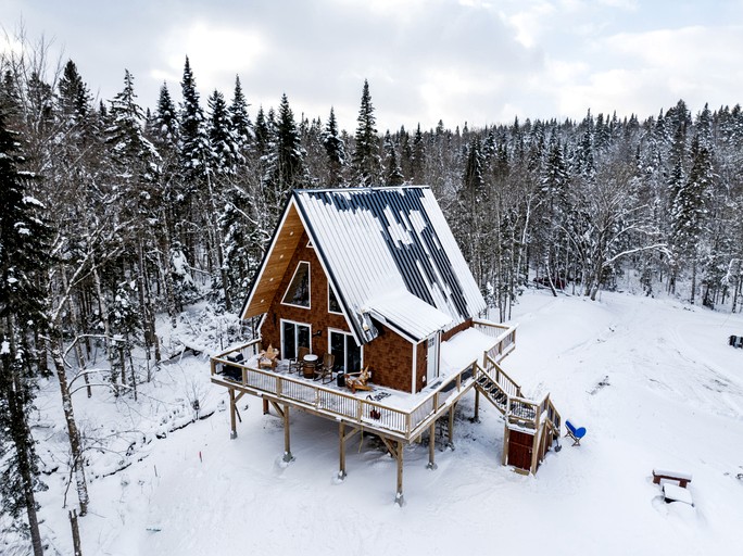 A-Frames (United States of America, Pittsburg, New Hampshire)