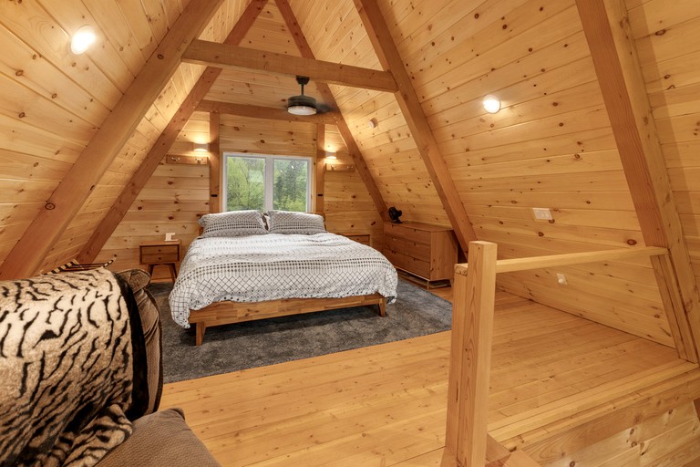 A-Frames (United States of America, Pittsburg, New Hampshire)