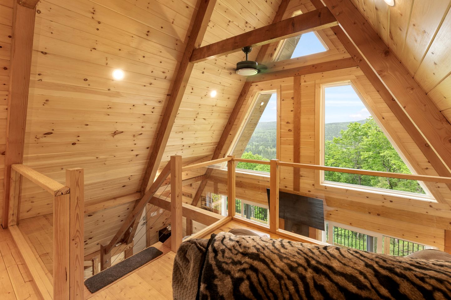 Luxurious A-Frame Cabin Nestled Among Spectacular Nature in New Hampshire