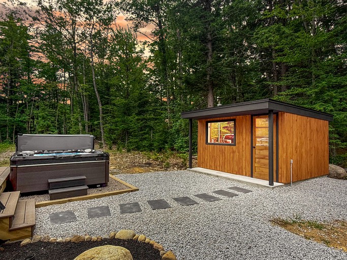 A-Frames (United States of America, Bartlett, New Hampshire)