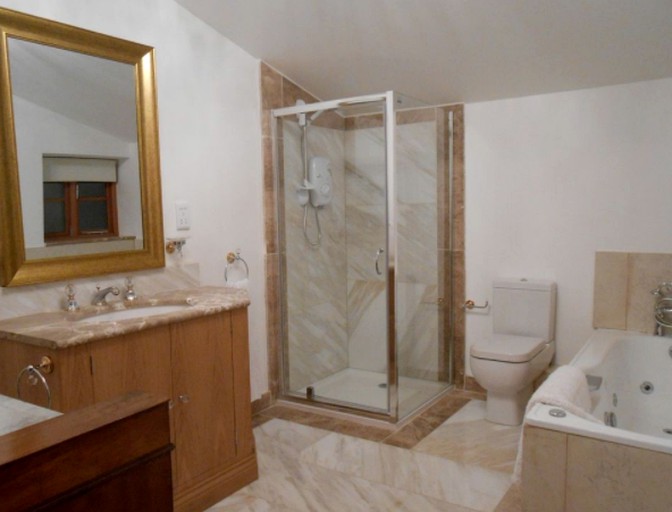 Barns (Great Totham, England, United Kingdom)