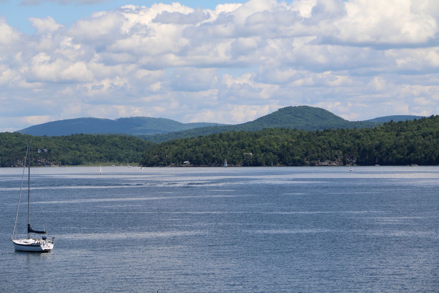 Luxurious Beach Getaway with a Dock on Lake Champlain in Colchester, Vermont