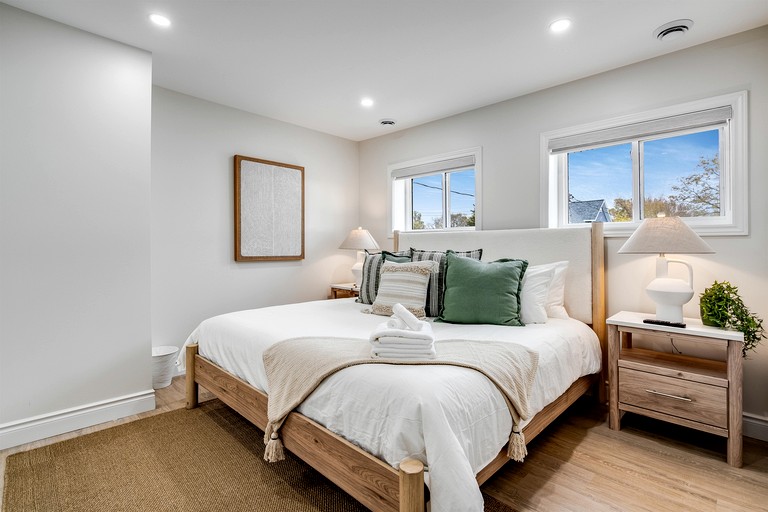 Vacation Rentals (Canada, Kingsville, Ontario)