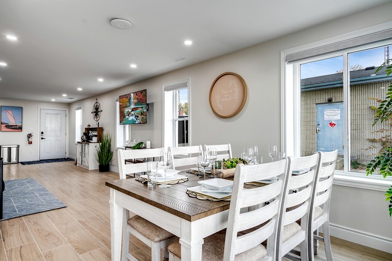 Vacation Rentals (Canada, Kingsville, Ontario)