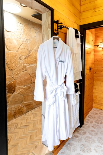 Cabins (United States of America, Brevard, North Carolina)