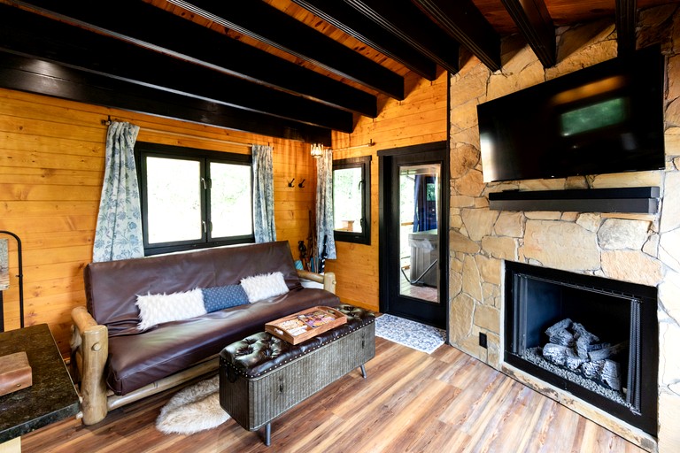 Cabins (United States of America, Brevard, North Carolina)