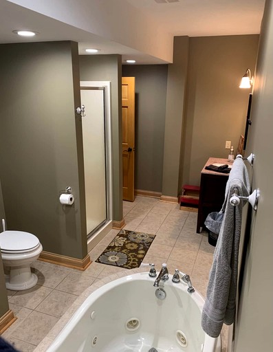 Cabins (United States of America, Wayne Township, Indiana)