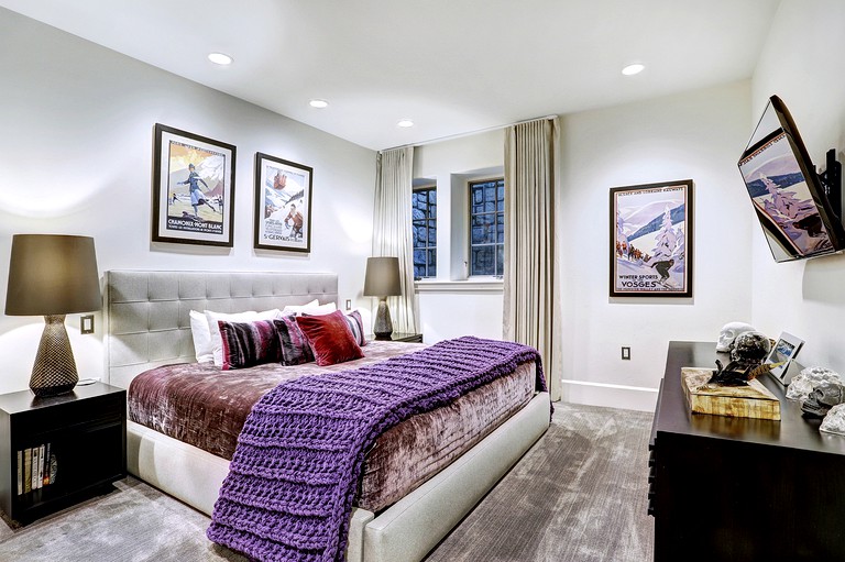 Floating Homes (United States of America, Vail, Colorado)