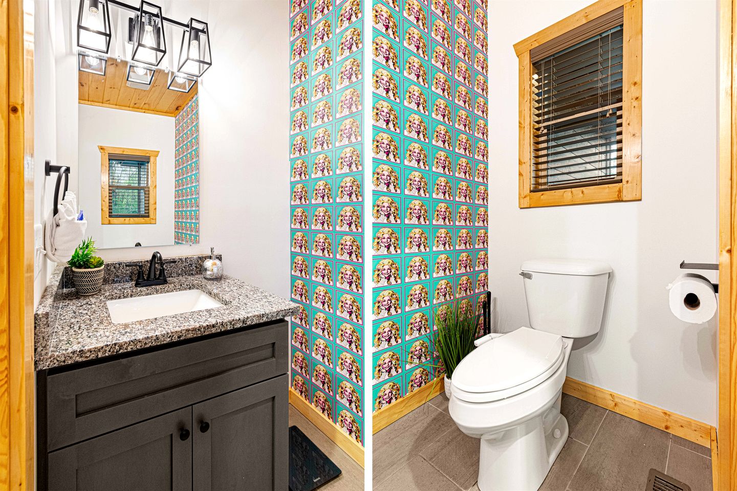 Luxurious Dolly Parton Inspired Cabin with Indoor Pool, a Private Hot Tub, and Arcade Games near Dollywood, Tennessee