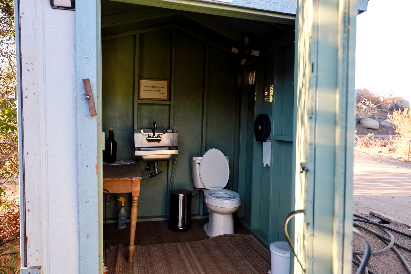 Luxurious Dome on Farm with Impressive Views at Splitrock Valley, California