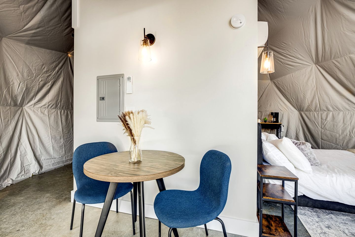 Luxurious Dome Surrounded by Trees for a Relaxing Getaway in the Blue Ridge Mountains in Rosman, North Carolina