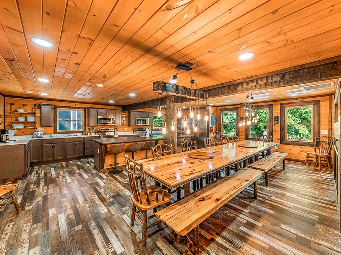 Cabins (United States of America, Pigeon Forge, Tennessee)
