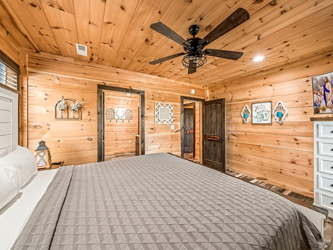 Cabins (United States of America, Pigeon Forge, Tennessee)
