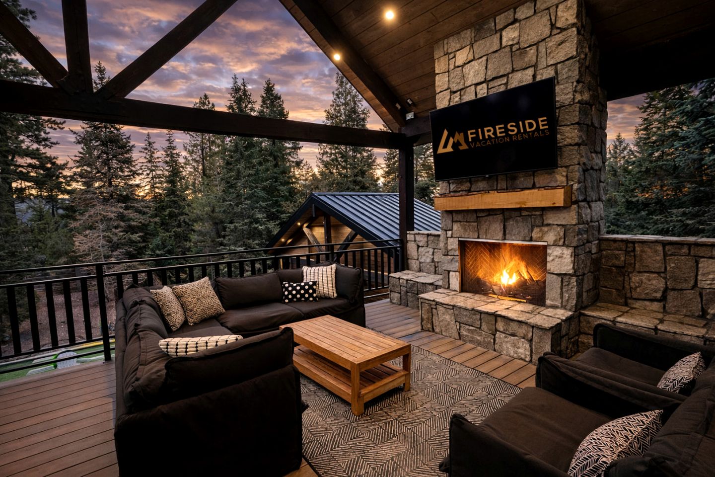 Luxurious Mountain Cabin with Sauna, Hot Tub, and Outdoor Fireplace, Perfect for a Relaxing Weekend Getaway in Utah