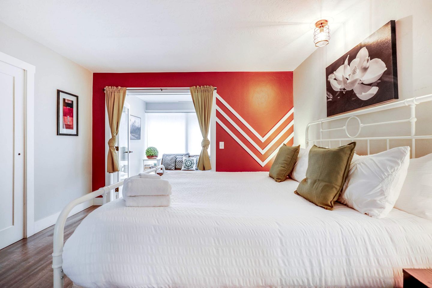 Luxurious Mountain Retreat with Hot Tub & Game Room near Downtown Breckenridge, Colorado