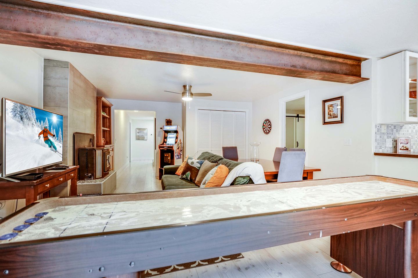 Luxurious Mountain Retreat with Hot Tub & Game Room near Downtown Breckenridge, Colorado