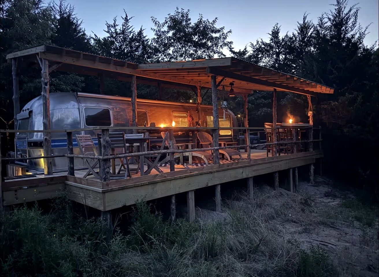 Luxurious Remodeled Airstream with Wraparound Deck and Spa near Honey Grove, Texas