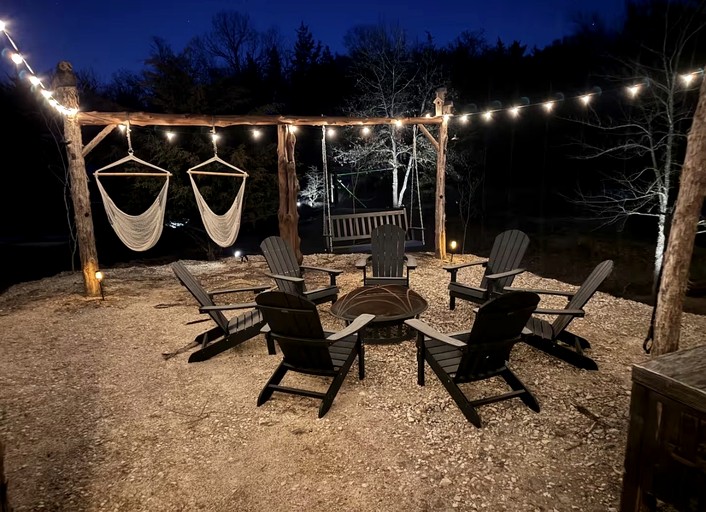 Airstreams (United States of America, Honey Grove, Texas)