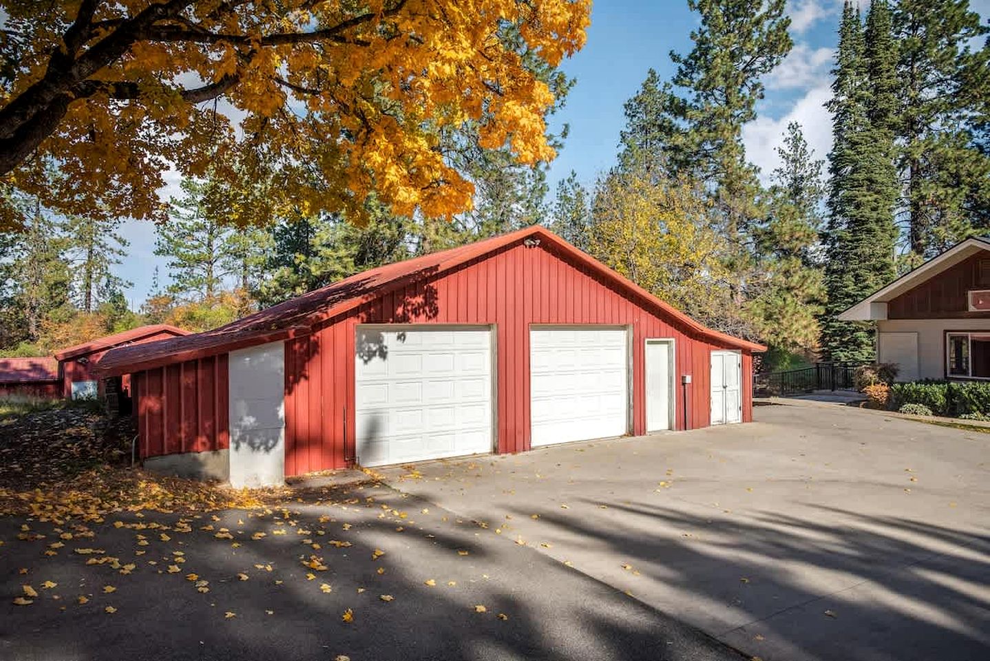 Luxurious, Riverfront Cabin with Panoramic Views of the Spokane River, in Post Falls, Idaho