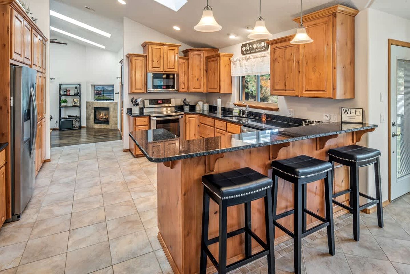 Luxurious, Riverfront Cabin with Panoramic Views of the Spokane River, in Post Falls, Idaho