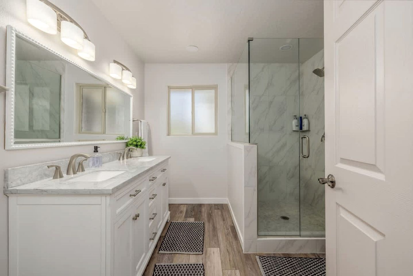 Luxurious, Riverfront Cabin with Panoramic Views of the Spokane River, in Post Falls, Idaho