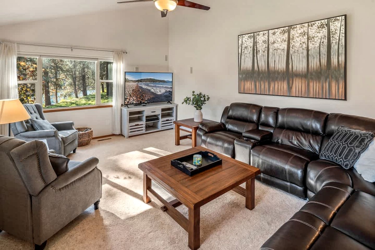 Luxurious, Riverfront Cabin with Panoramic Views of the Spokane River, in Post Falls, Idaho